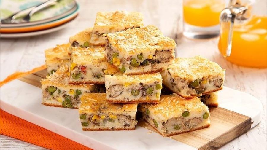 Torta de sardinha de liquidificador: rende 10 porções - Luna Garcia - Estúdio Gastronômico