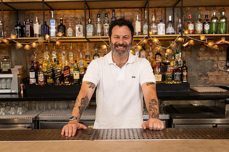 Ale D'Agostino, no Guilhotina Ale D'Agostino, no Guilhotina