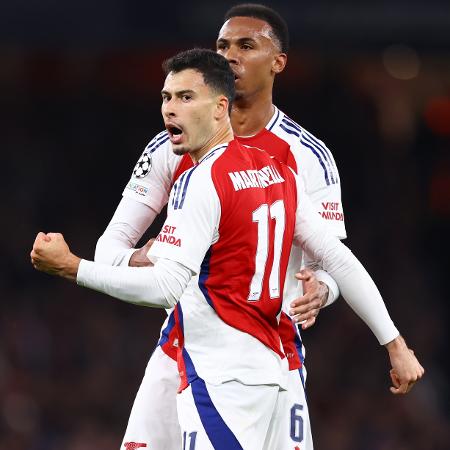 Gabriel Martinelli comemora gol marcado pelo Arsenal contra o Shakhtar Donetsk pela Champions League Gabriel Martinelli comemora gol marcado pelo Arsenal contra o Shakhtar Donetsk pela Champions League