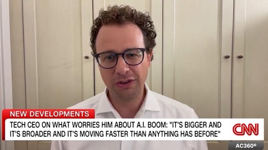 Dario Amodei, CEO da Anthropic, em entrevista à CNN Dario Amodei, CEO da Anthropic, em entrevista à CNN