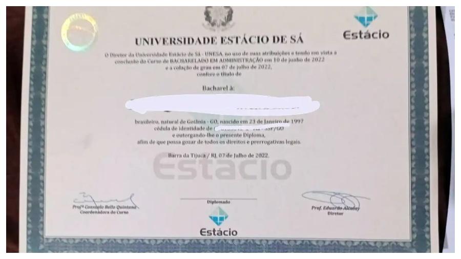 Quadrilha falsificava diplomas universitários, segundo a PF - Divulgação/PF