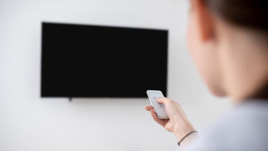 Na hora de escolher a melhor TV, resolução e recursos disponíveis podem fazer diferença Na hora de escolher a melhor TV, resolução e recursos disponíveis podem fazer diferença